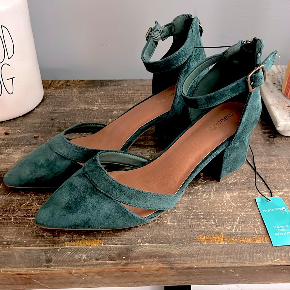 Green velvety heels . Brand new, never worn, with tags on.